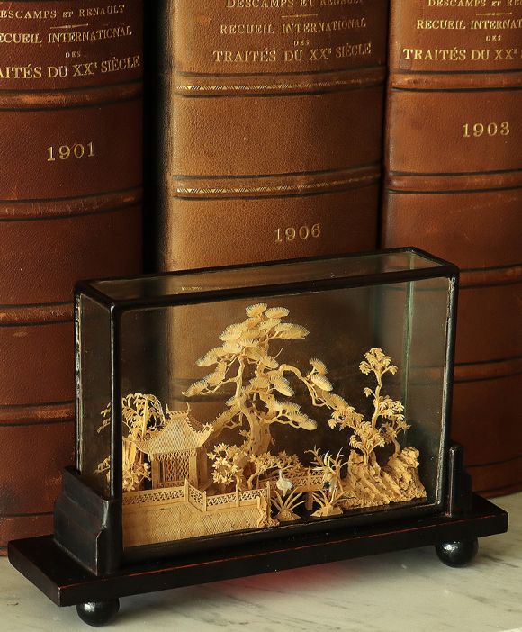 Antyczna dekoracyjna chińska diorama rzęźba w drewnie krajobraz antyk Empire Antyki warszawa kraków gdańsk dekoracje wnętrz dodatki